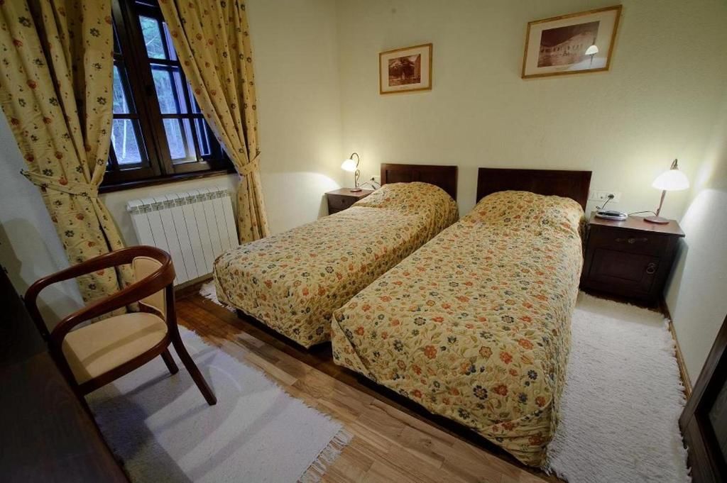 Отель Hotel Ivanov Konak Цетине