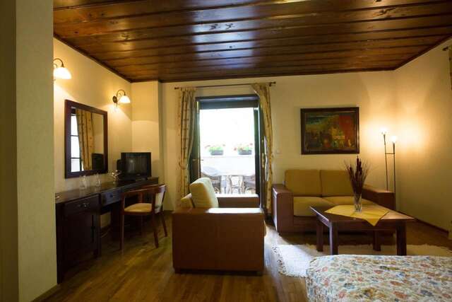 Отель Hotel Ivanov Konak Цетине-23