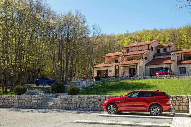 Отель Hotel Ivanov Konak Цетине-5